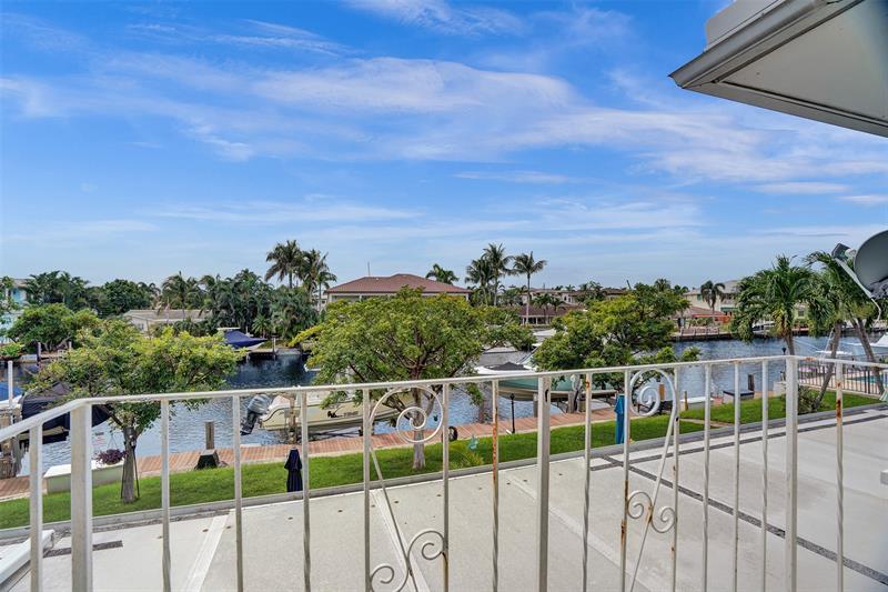 Image 17 of 62 For 2500 36th St  8