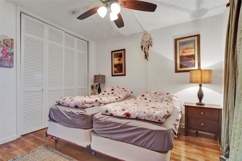 Image 26 of 62 For 2500 36th St  8