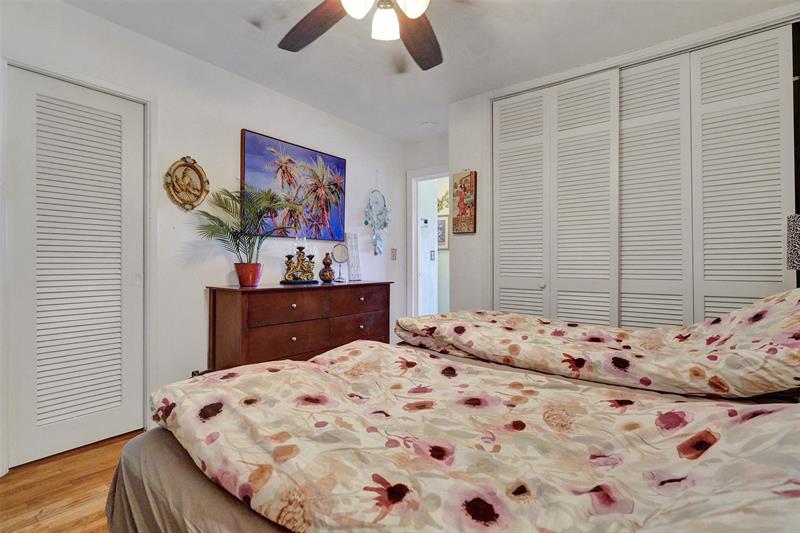 Image 27 of 62 For 2500 36th St  8