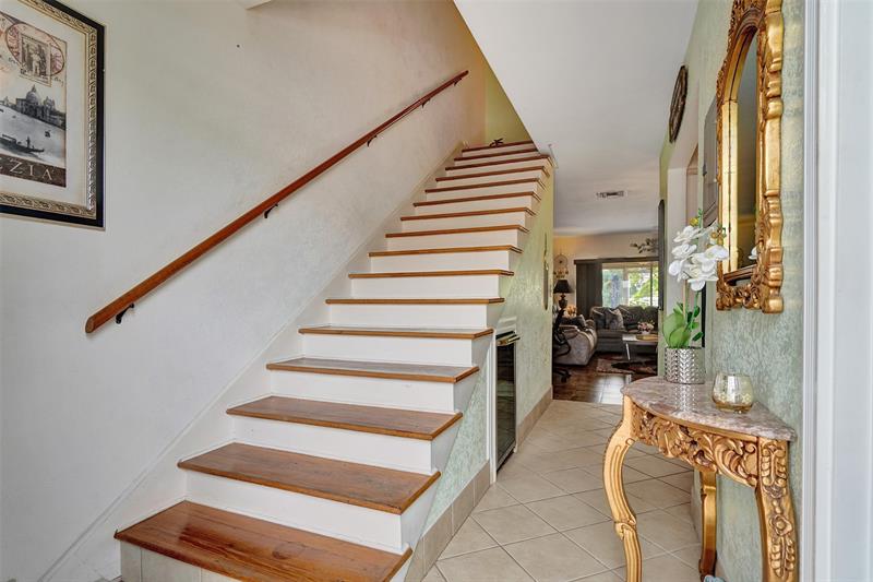 Image 31 of 62 For 2500 36th St  8