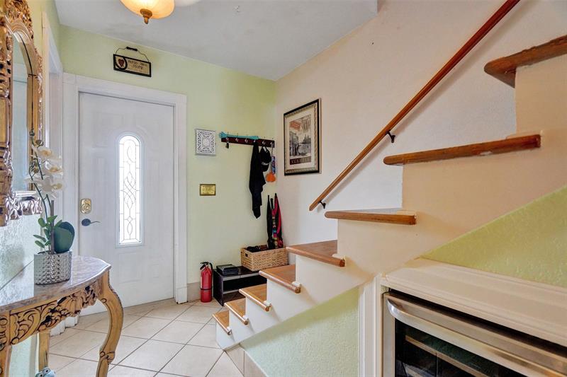 Image 32 of 62 For 2500 36th St  8