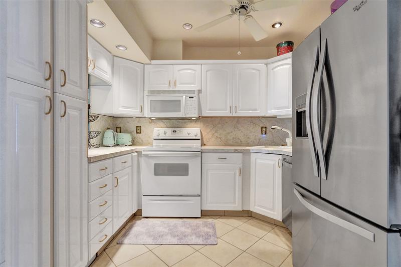 Image 33 of 62 For 2500 36th St  8