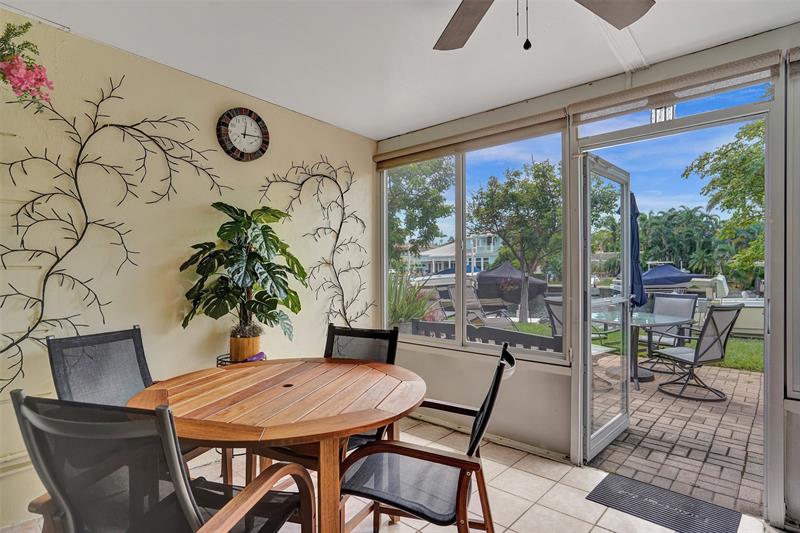 Image 48 of 62 For 2500 36th St  8