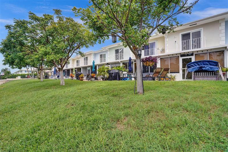 Image 54 of 62 For 2500 36th St  8