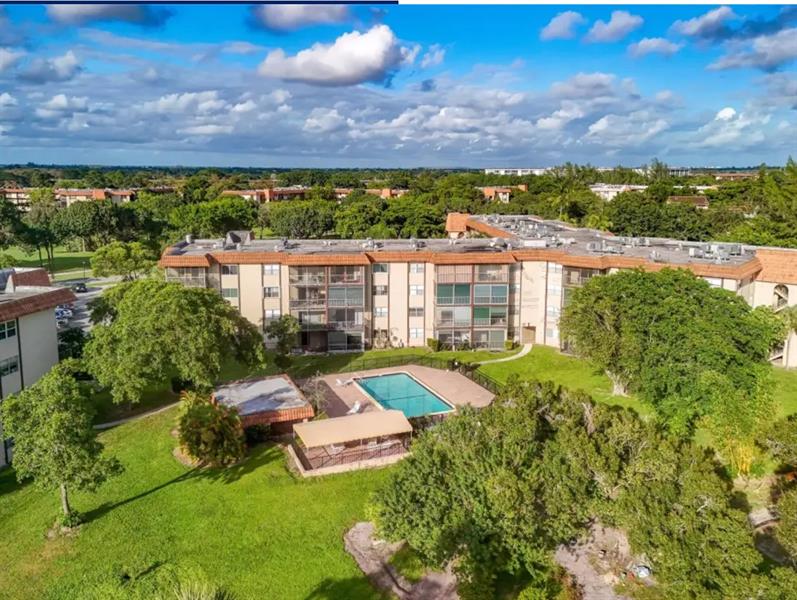 Details for 6100 Falls Circle Dr  204, Lauderhill, FL 33319