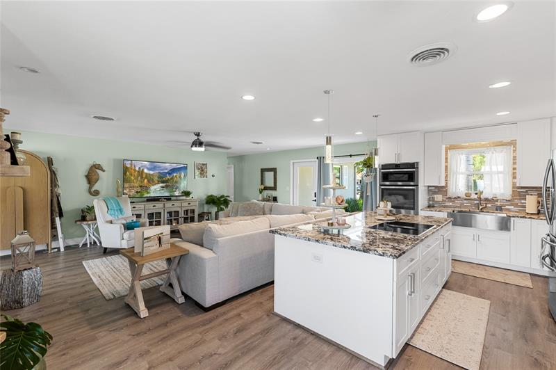 Image 12 of 55 For 1310 57th Ave