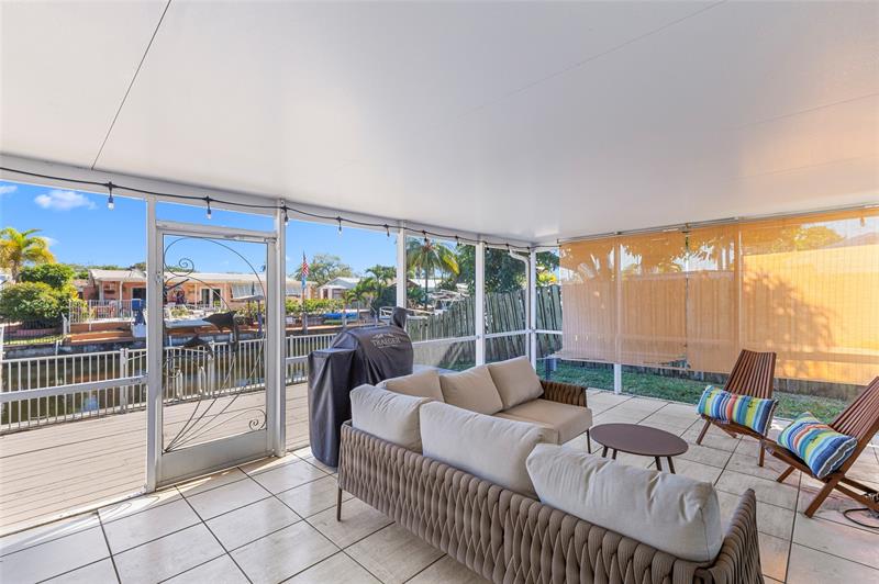 Image 22 of 55 For 1310 57th Ave