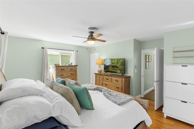 Image 31 of 55 For 1310 57th Ave