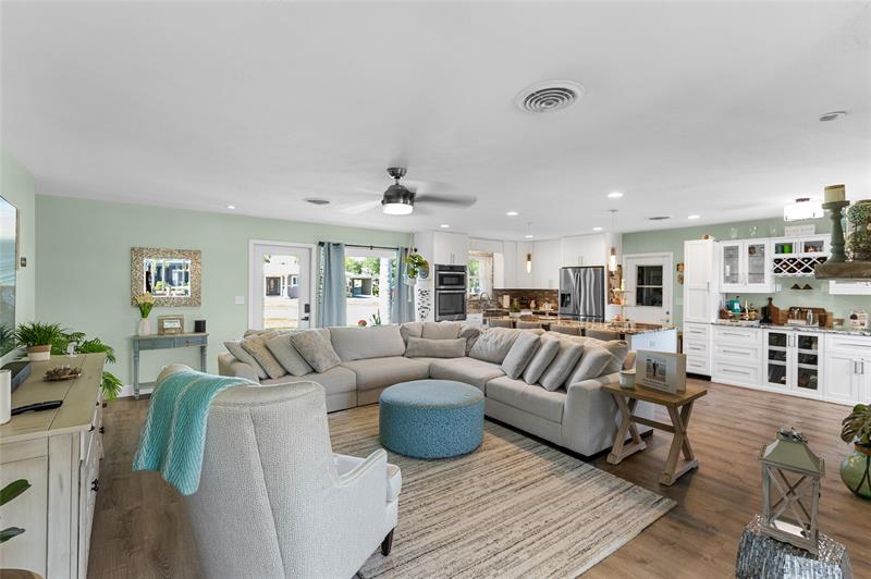 Image 6 of 55 For 1310 57th Ave