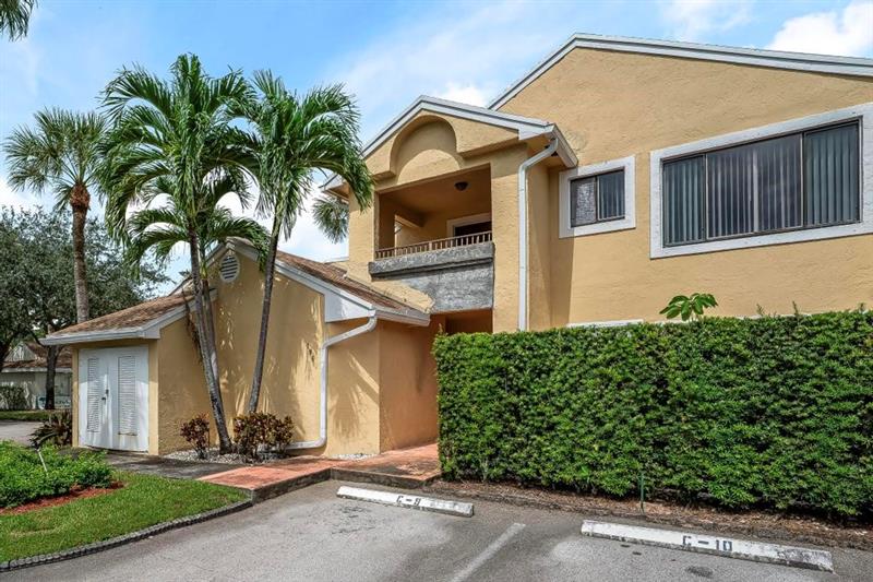 Details for 151 95th Ter  106, Pembroke Pines, FL 33025