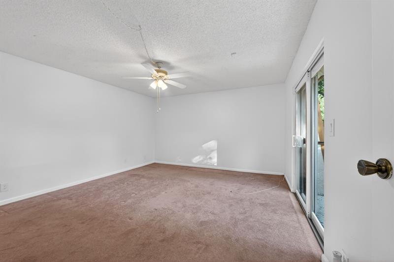 Image 29 of 39 For 9110 22nd Ct D-4