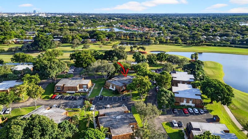 Image 36 of 39 For 9110 22nd Ct D-4