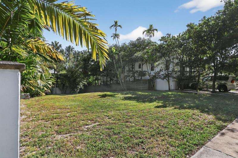 Details for 1018 13th Ter, Fort Lauderdale, FL 33316