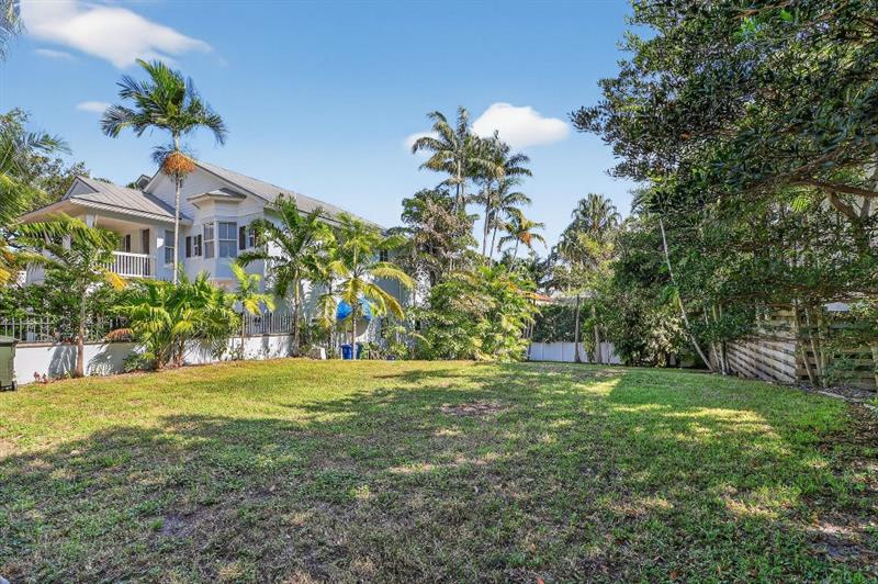 Image 7 of 7 For 1018 13th Ter