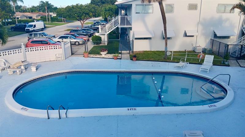 Image 9 of 9 For 2000 51st Ct  203