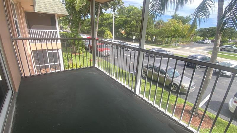 Image 15 of 25 For 770 2nd Ave  B211