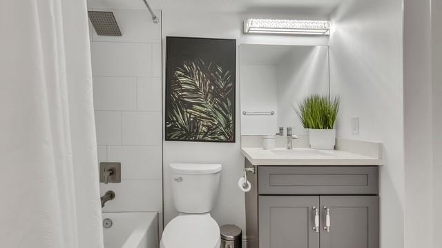 Image 20 of 23 For 2907 8th Ter  101