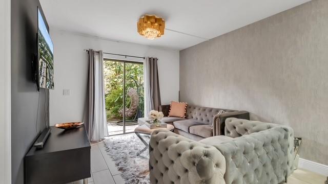 Image 8 of 23 For 2907 8th Ter  101