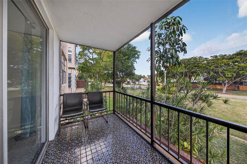 Details for 7300 17th St  203, Plantation, FL 33313