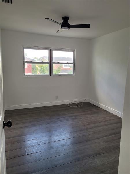 Image 10 of 11 For 7967 6th Ct  