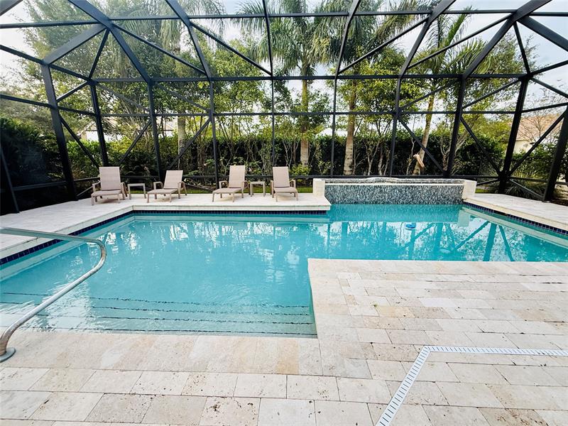 Image 7 of 10 For 15555 Hawker Ln