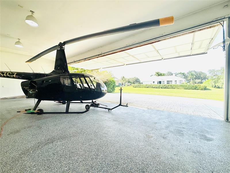 Image 8 of 10 For 15555 Hawker Ln