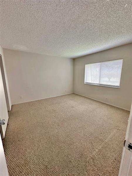 Image 10 of 13 For 11622 Royal Palm Blvd  11622