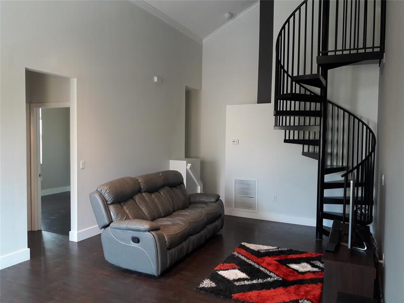 Image 2 of 20 For 12662 32nd Pl  12662