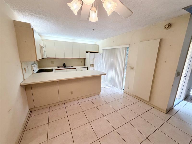 Image 7 of 14 For 736 98th Cir