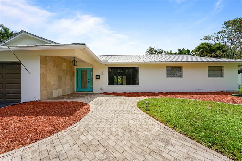 Image 50 of 63 For 1120 Tropical Way