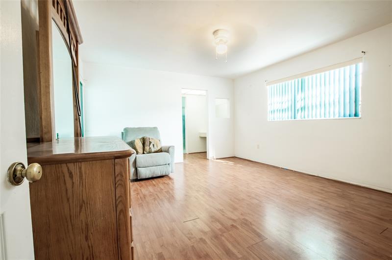 Image 17 of 37 For 7813 Biltmore Blvd