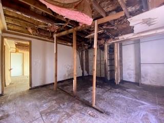 Image 17 of 28 For 25 50th Ave  