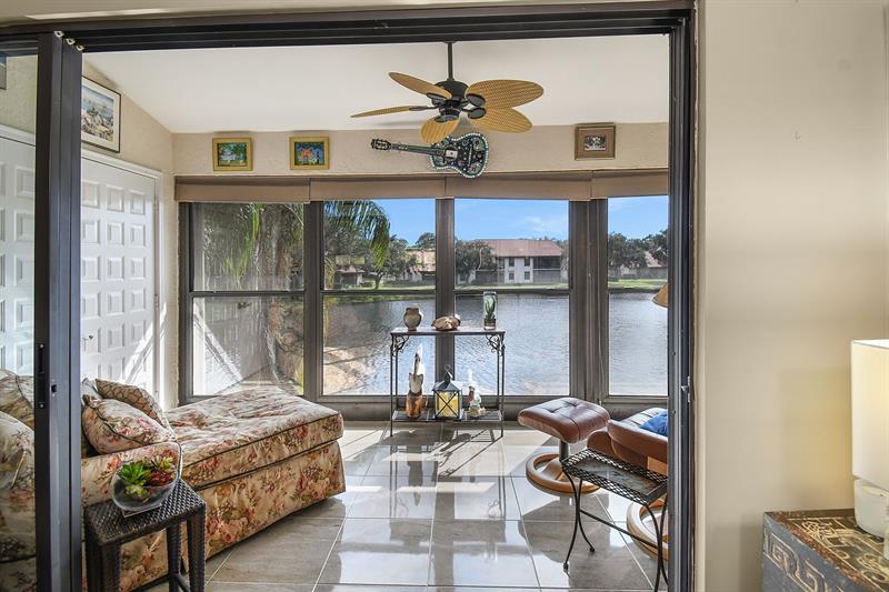 Image 20 of 64 For 6040 Martinique Dr  201