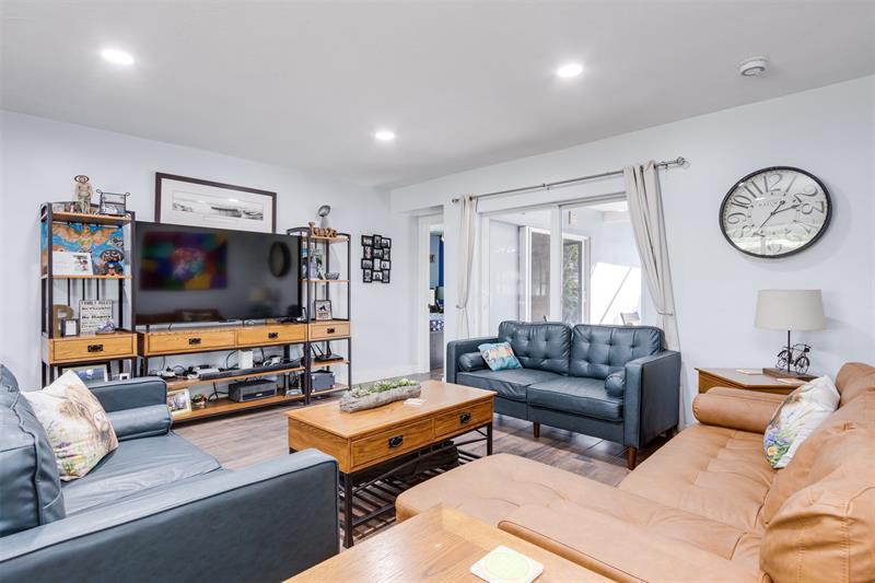 Image 13 of 50 For 8880 49th St