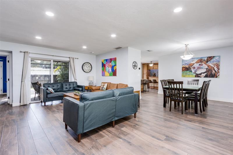 Image 4 of 50 For 8880 49th St