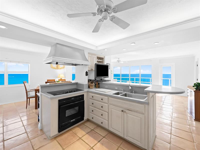 Image 13 of 37 For 3400 Galt Ocean Dr  1202s