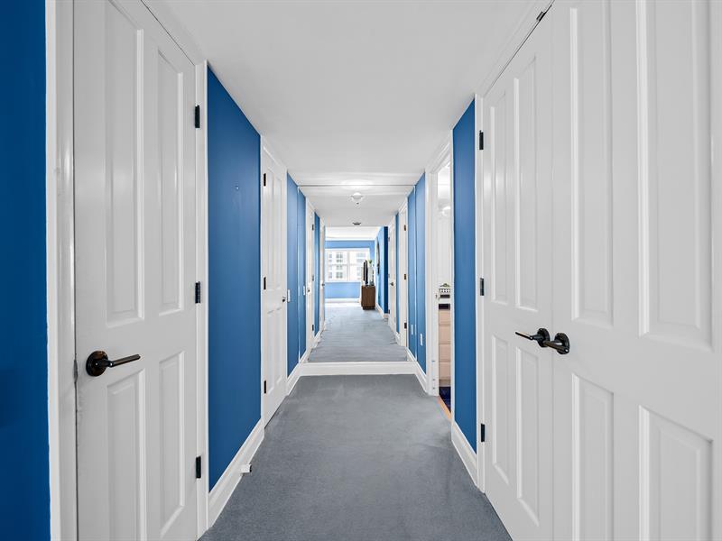 Image 21 of 37 For 3400 Galt Ocean Dr  1202s