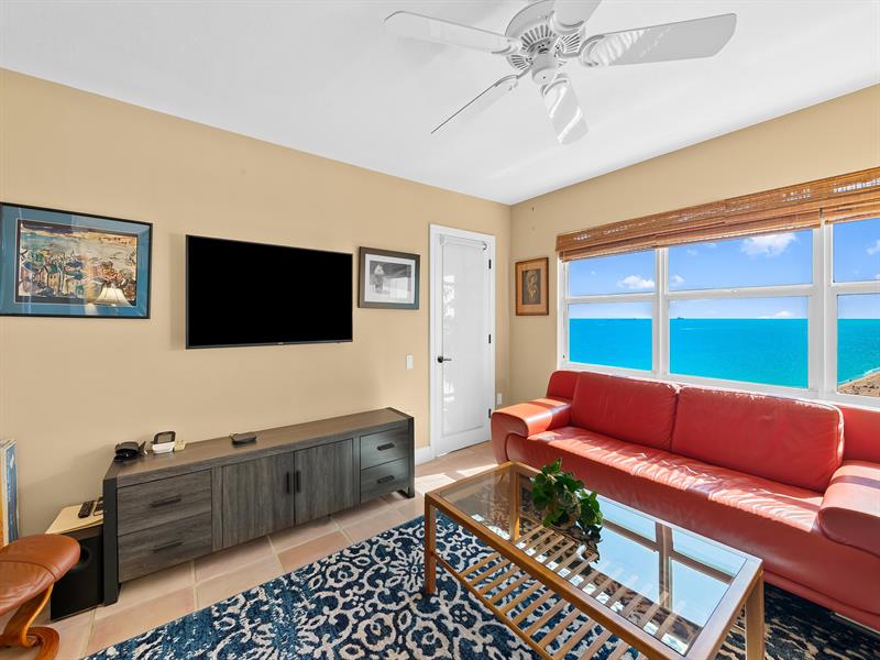 Image 25 of 37 For 3400 Galt Ocean Dr  1202s