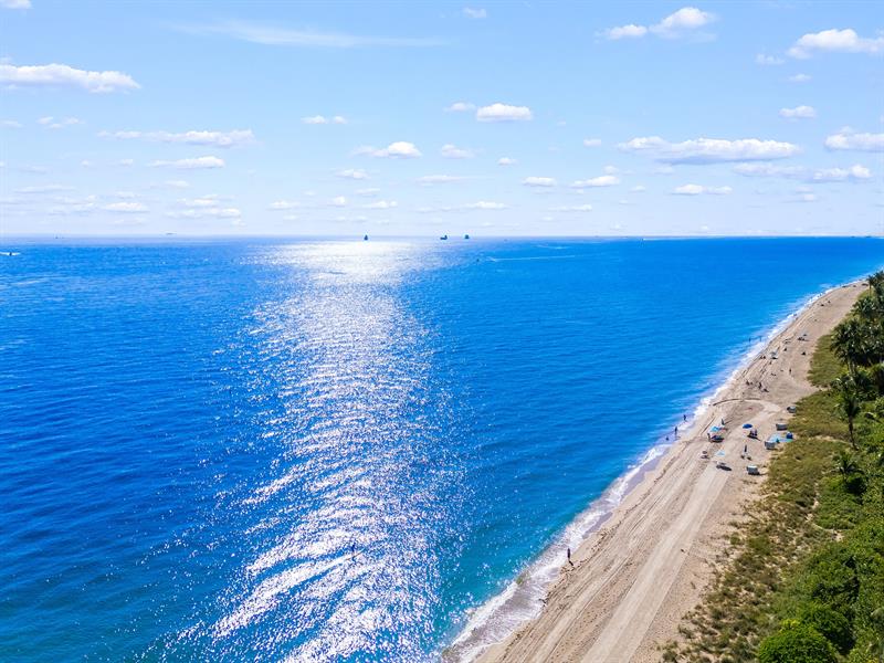 Image 6 of 37 For 3400 Galt Ocean Dr  1202s