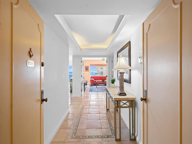 Image 7 of 37 For 3400 Galt Ocean Dr  1202s