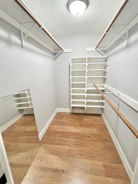 Image 13 of 38 For 10571 Sunset Strip