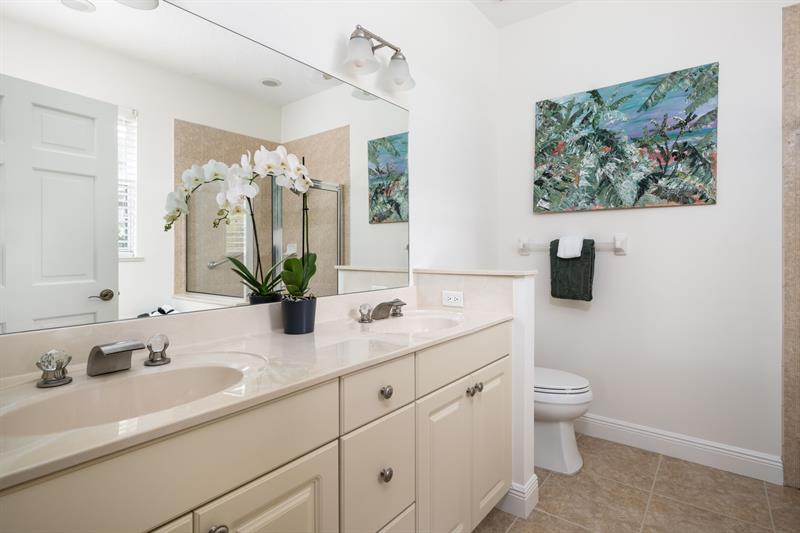 Image 10 of 36 For 1639 Baseline Ln