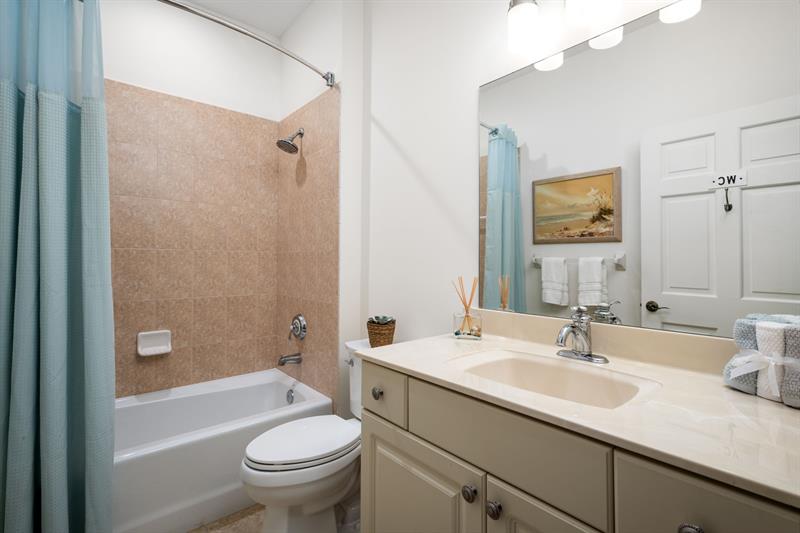 Image 18 of 36 For 1639 Baseline Ln