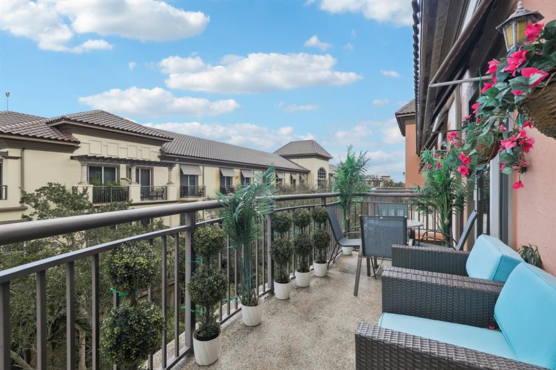 Image 20 of 38 For 2633 14th Av  501