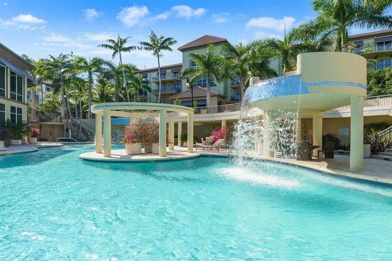 Image 30 of 38 For 2633 14th Av  501