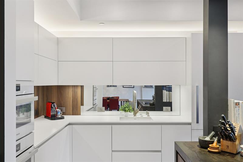 Image 6 of 38 For 2633 14th Av  501