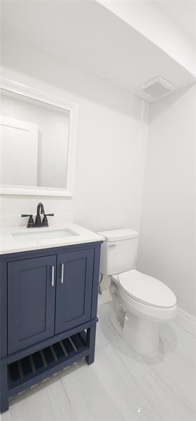 Image 10 of 21 For 343 Normandy H  343