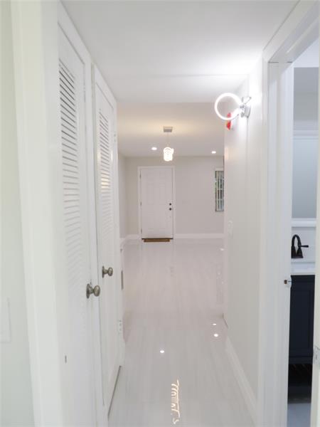 Image 9 of 21 For 343 Normandy H  343