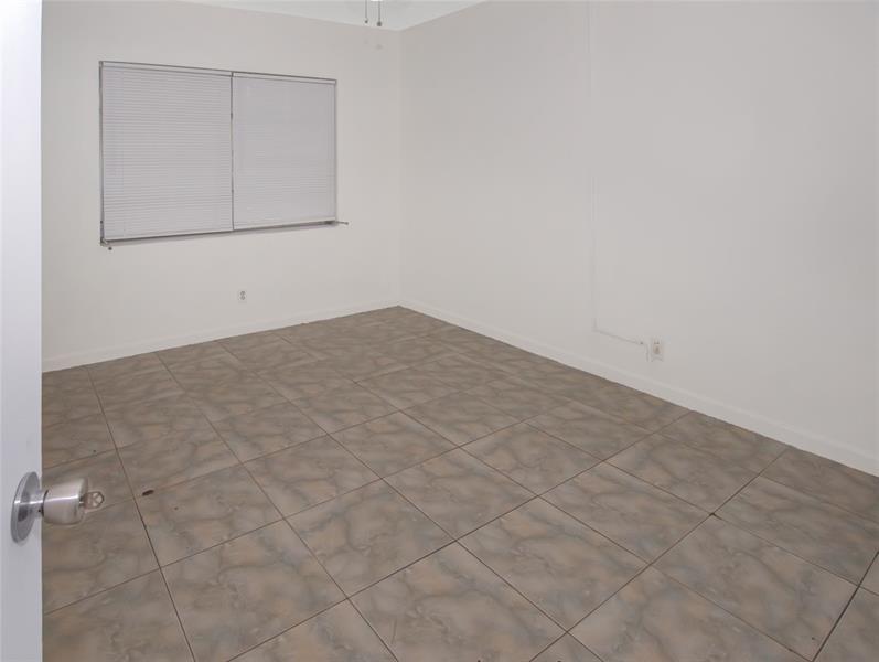 Image 11 of 17 For 2361 10th St  3