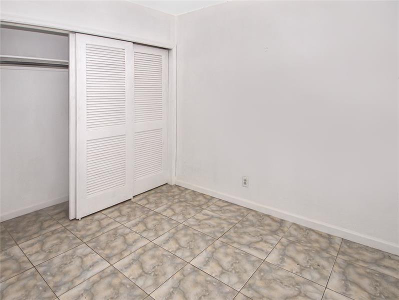 Image 13 of 17 For 2361 10th St  3